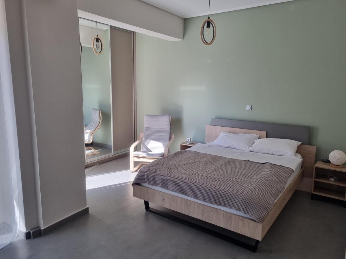 New Minimal Apartment,10' From Athens Airport Spáta Exteriér fotografie